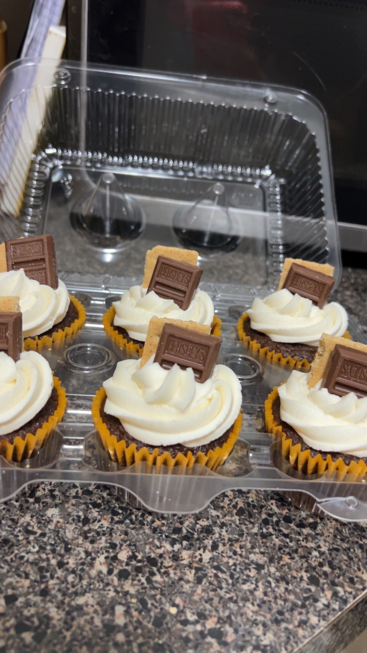 Premium Cupcakes
